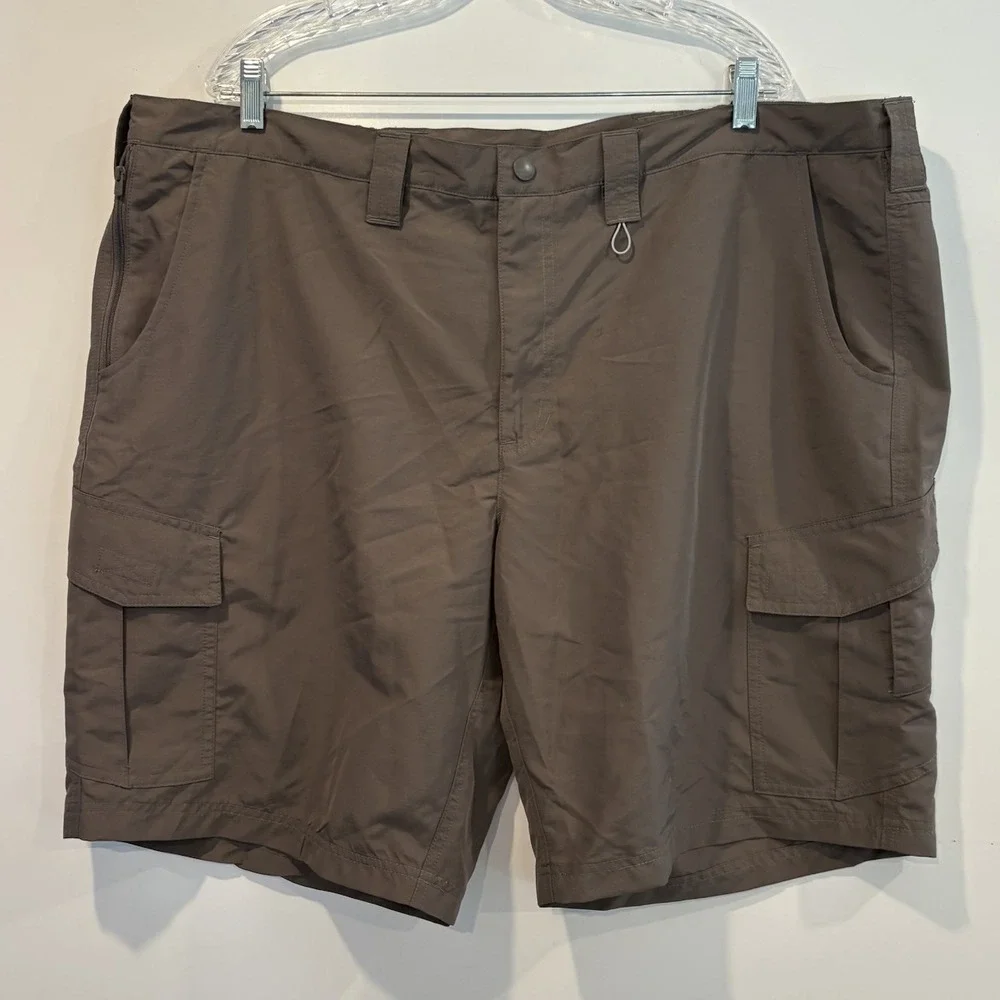 Field & Stream Mens 3XL Brown Cargo Shorts Outdoor Hiking Fishing Ripstop